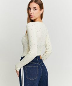 Newinfo.shop593f6a0b6d 3